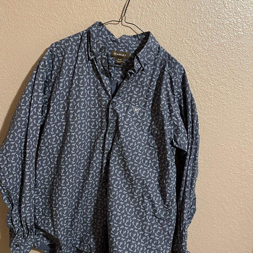 Grey Cactus Print Ariat Button Up Medium - image 1